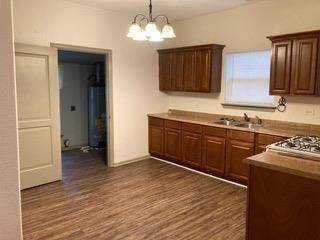 Denison, TX 75020,1006 W Chestnut Street