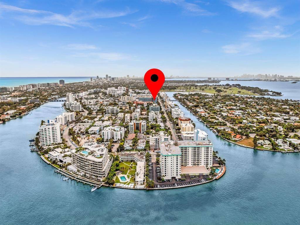 Bay Harbor Islands, FL 33154,9901 W Bay Harbor Dr #304