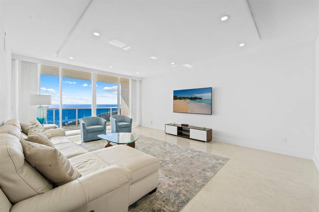 Fort Lauderdale, FL 33308,3100 N Ocean Blvd #2007