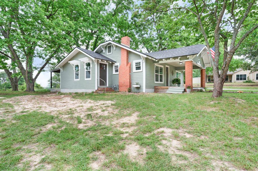 Winnsboro, TX 75494,913 Church Street