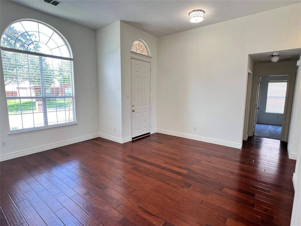 Plano, TX 75025,3537 Brewster Drive