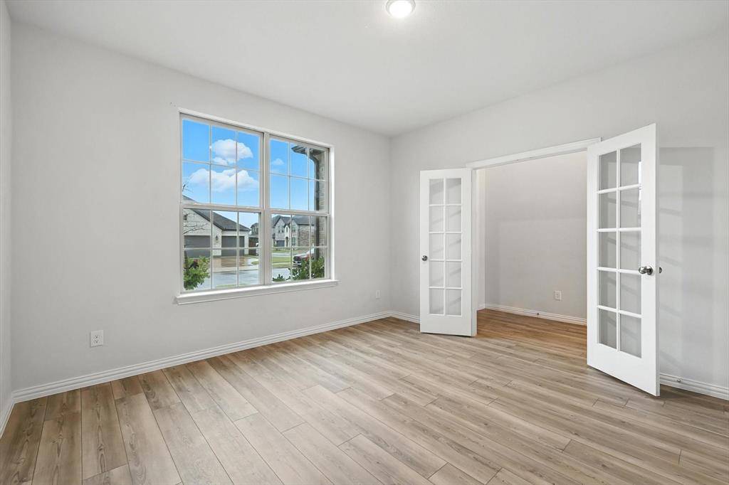 Arlington, TX 76001,2810 Grand Lookout Lane