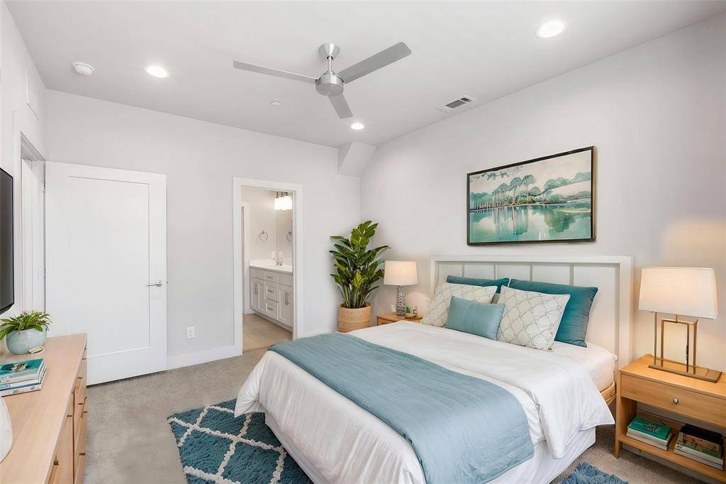Dallas, TX 75206,4914 Live Oak Street #7