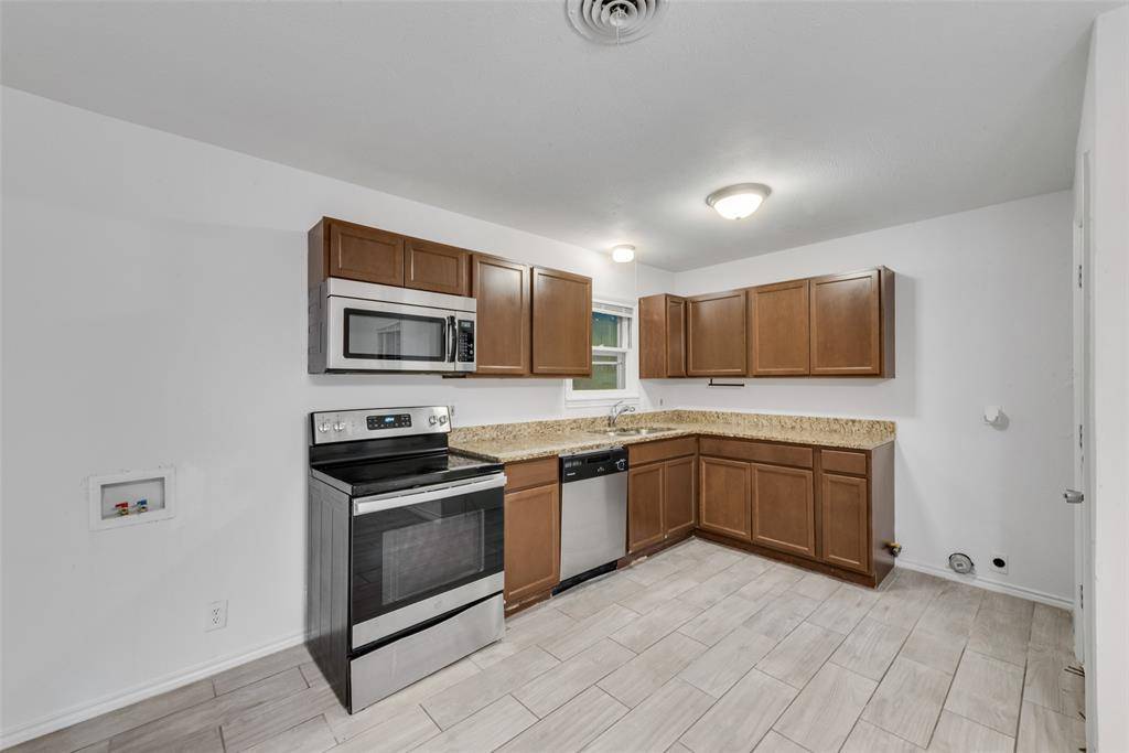 Haltom City, TX 76117,5304 Nadine Drive