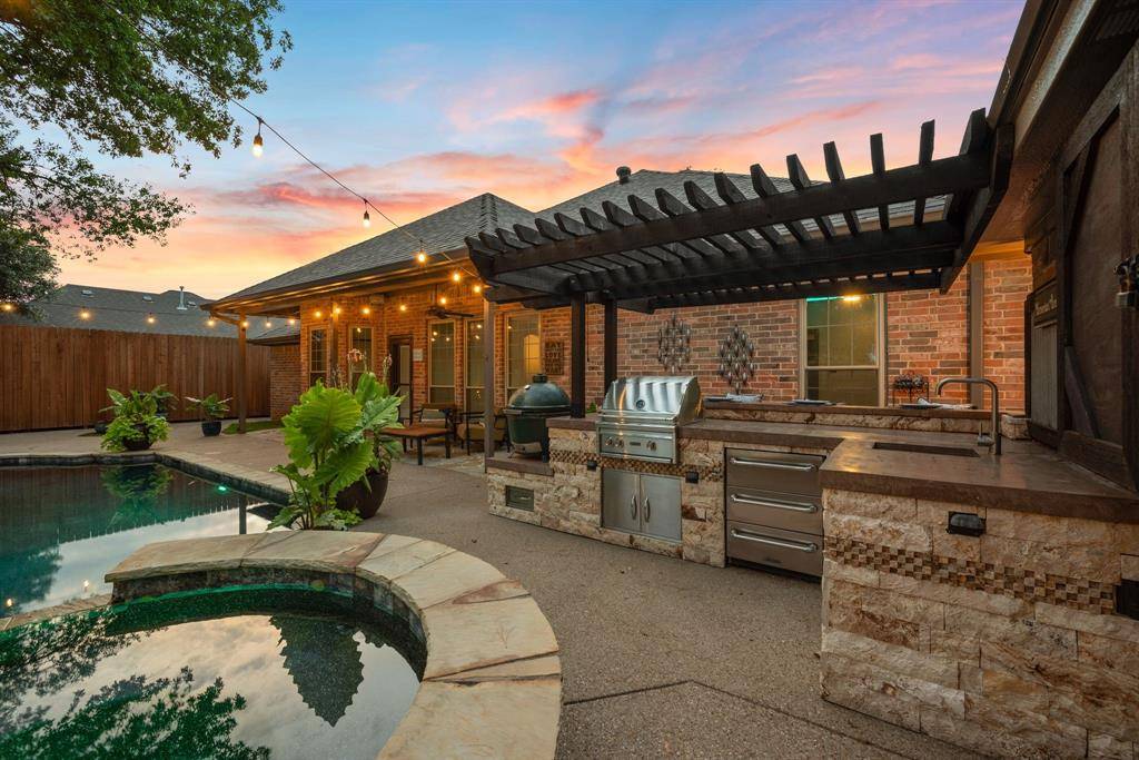 North Richland Hills, TX 76182,7832 Heatherbrook Court