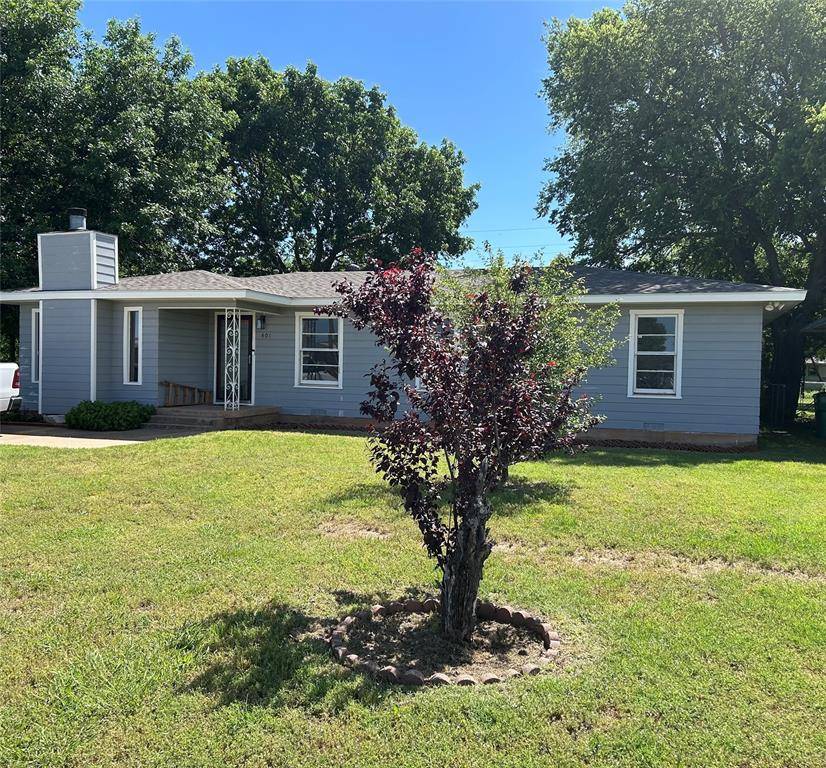 Olney, TX 76374,401 S Ave. H
