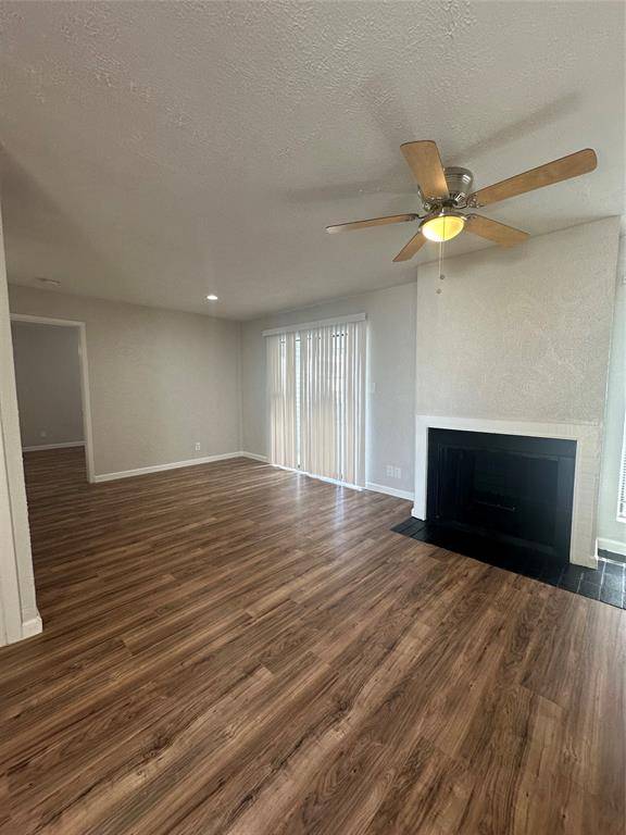 Dallas, TX 75231,7431 Holly Hill Drive #217