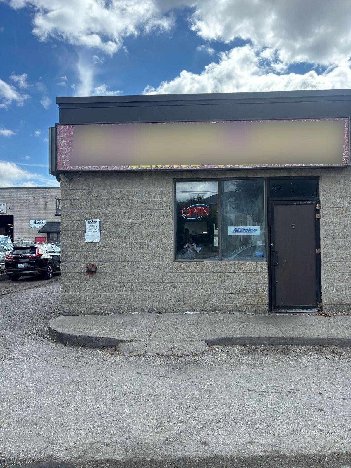 Toronto E04, ON M1L 3X8,375 Danforth RD #6