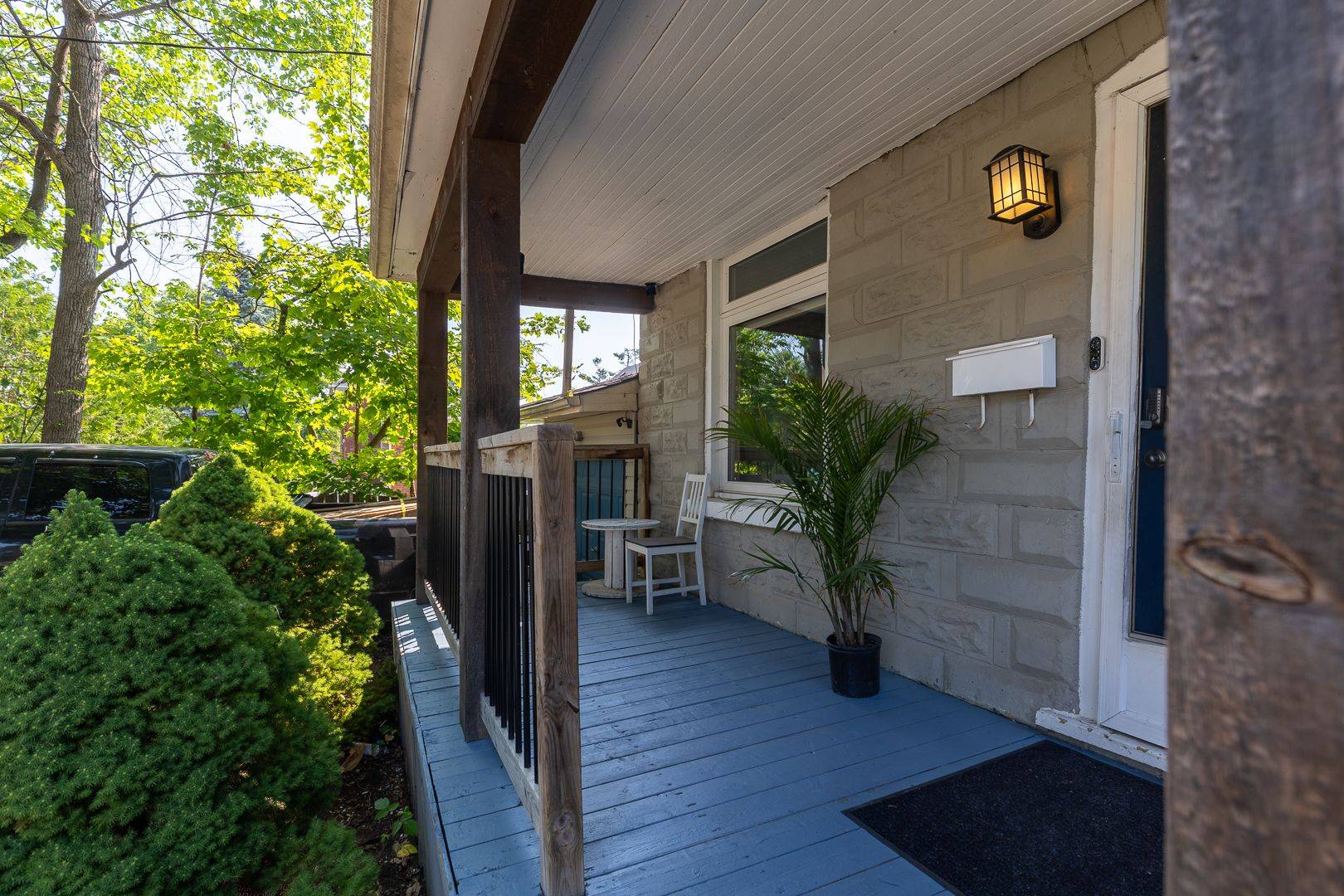Orillia, ON L3V 2B8,109 Borland ST E