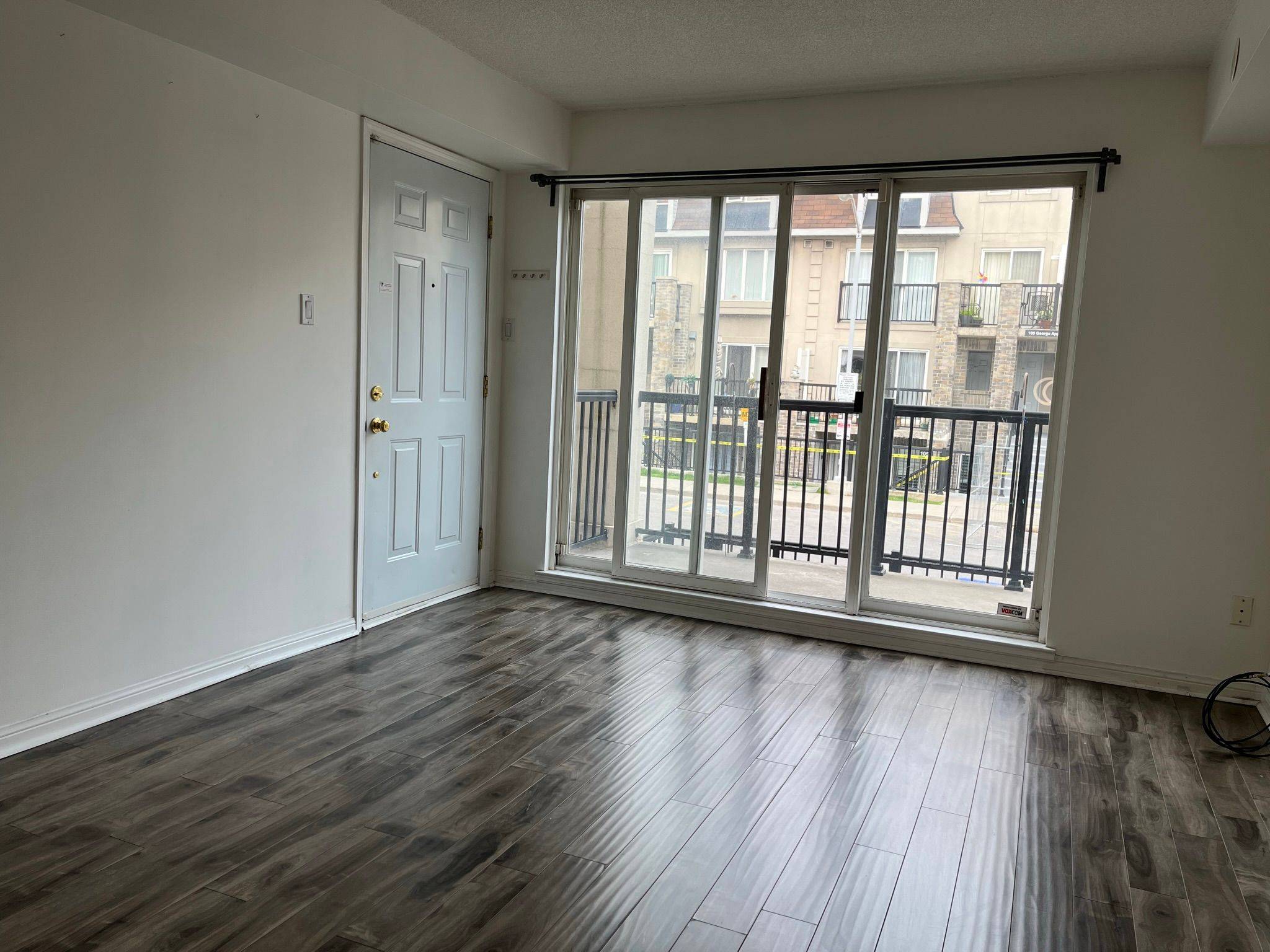 Toronto W05, ON M3M 0A2,85 George Appleton WAY #2042