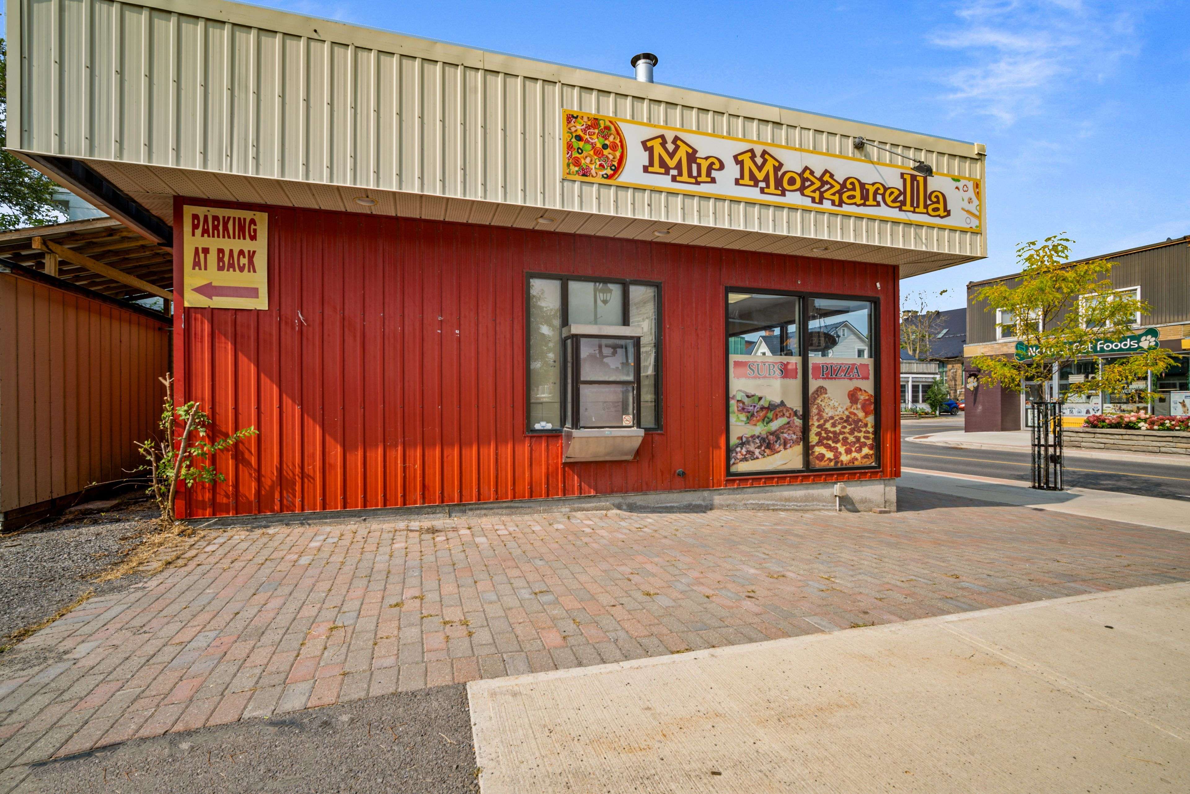 Carleton Place, ON K7C 2V3,58 BRIDGE ST