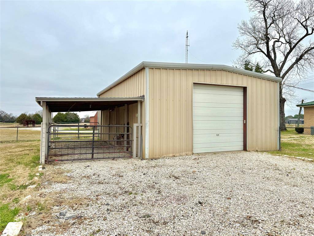 Tool, TX 75143,605 Tool Drive