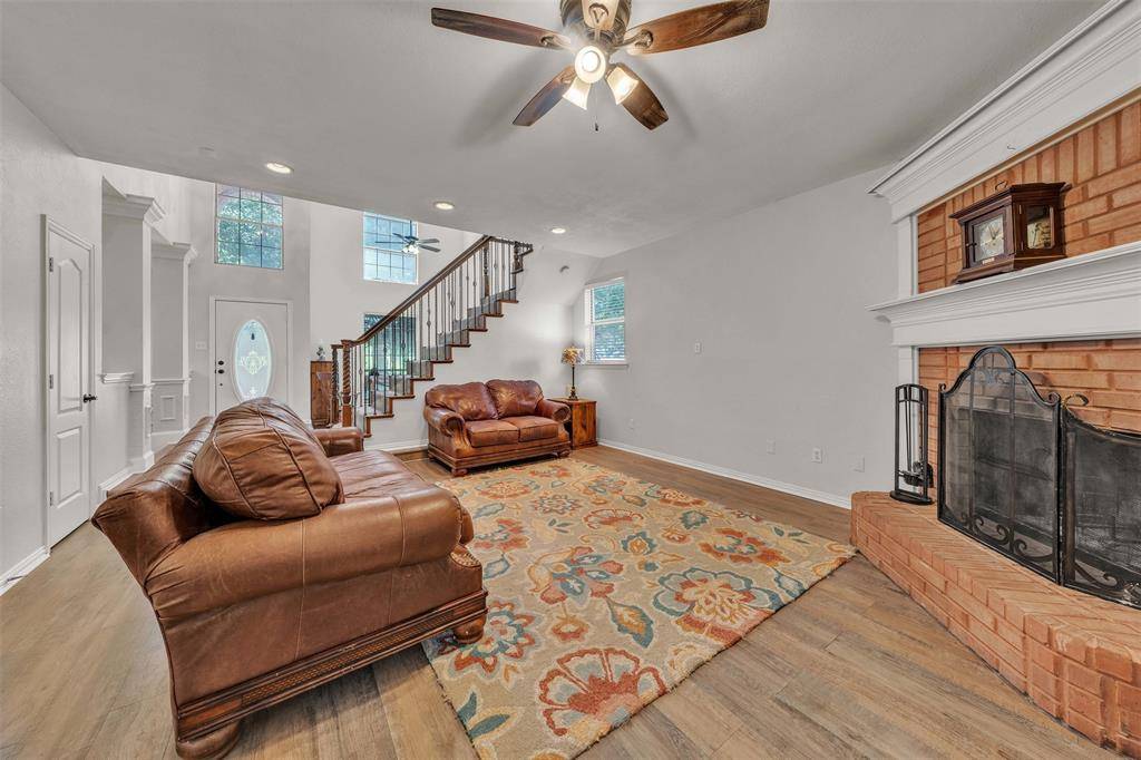 Fort Worth, TX 76179,8805 Hidden Hill Drive