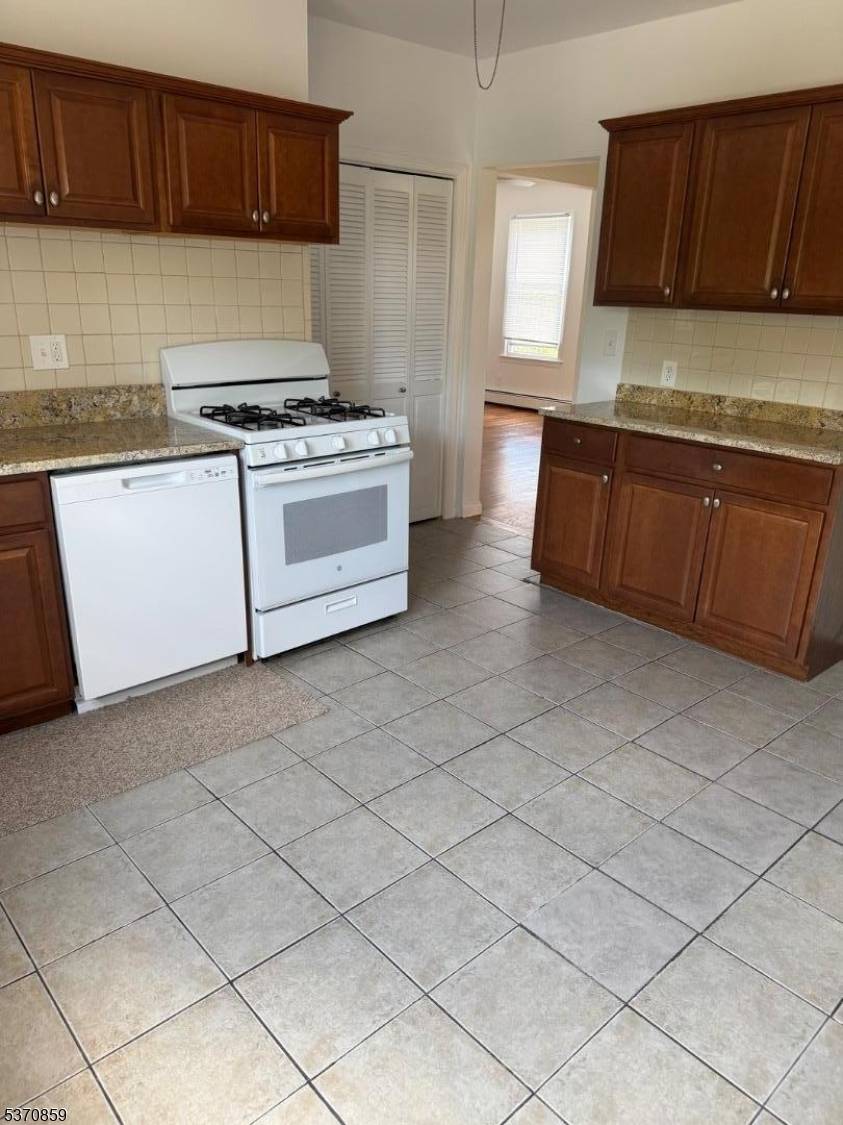 Westfield Town, NJ 07090,413 Downer St #2