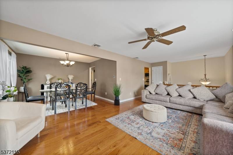 Garfield City, NJ 07026,406 Van Bussum Ave