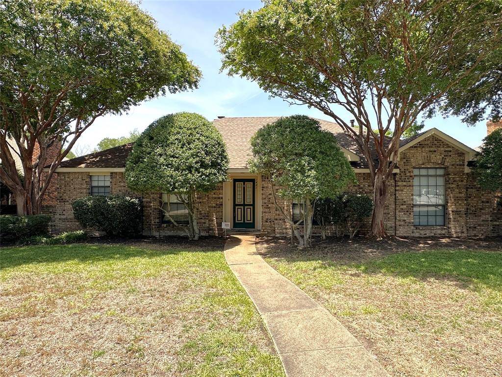 Garland, TX 75043,1421 Buena Vista Avenue