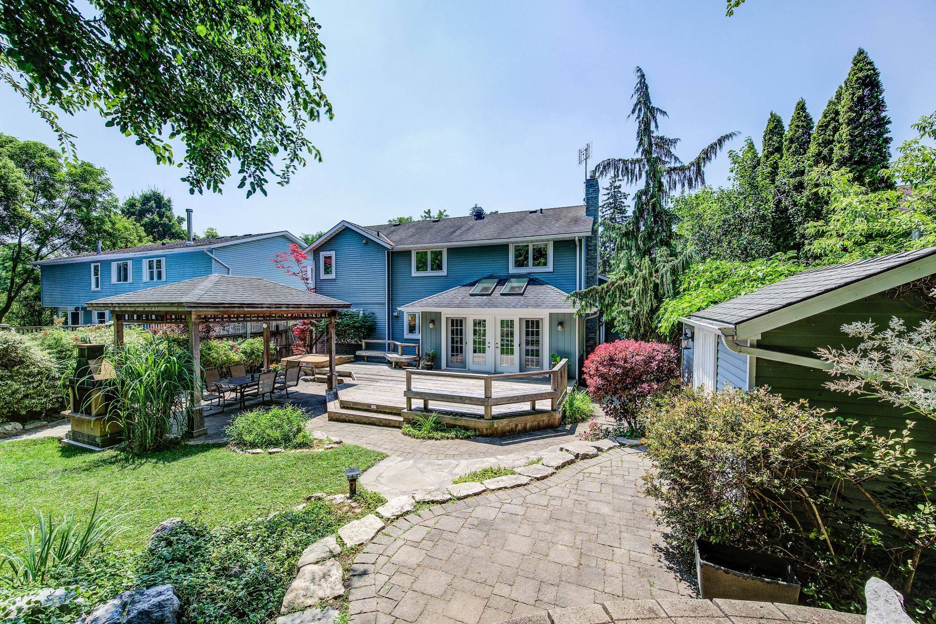 Kitchener, ON N2P 1Z5,1778 Old Mill RD