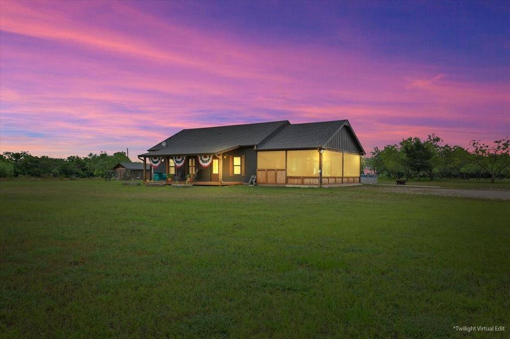 Mount Calm, TX 76673,190 Hcr 3258