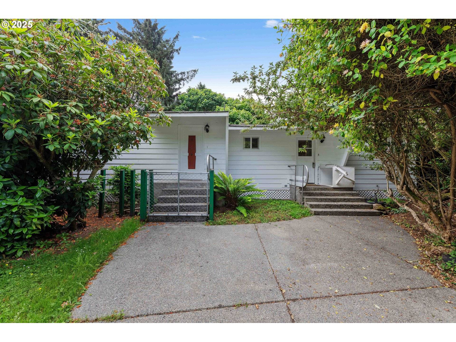 Coos Bay, OR 97420,63257 VALMA RD