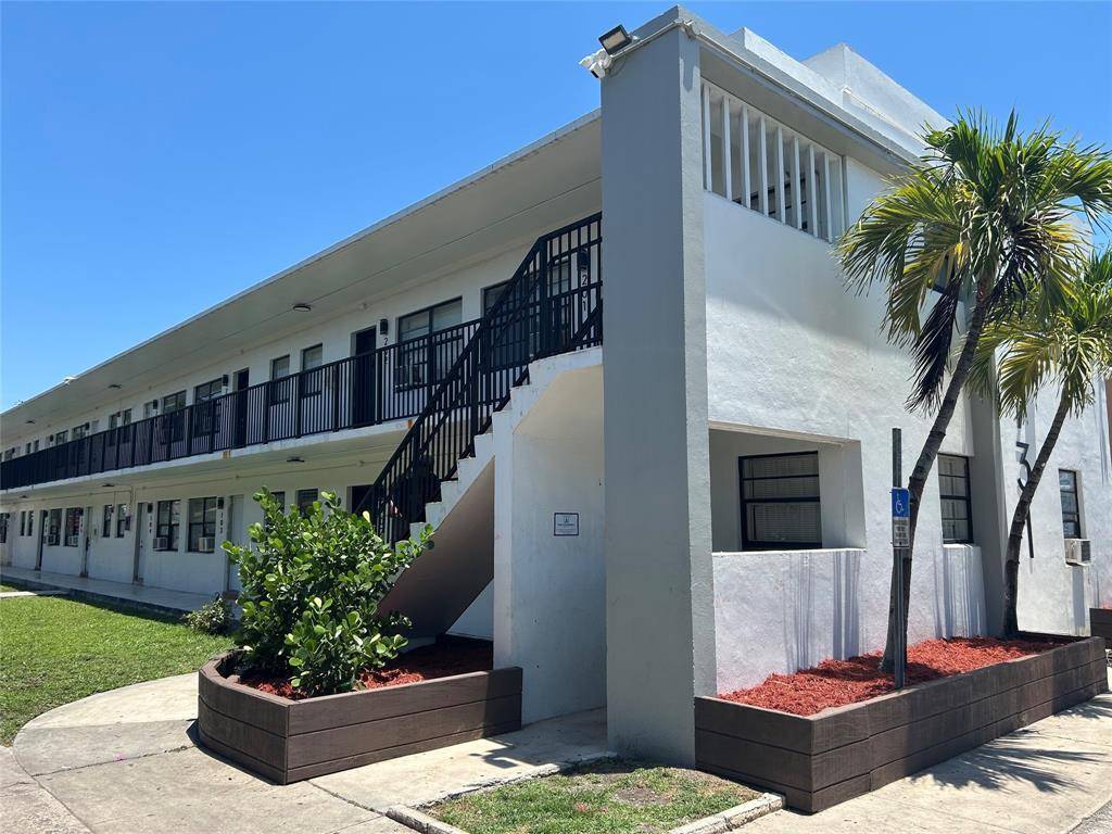 Miami, FL 33127,731 NW 56th St