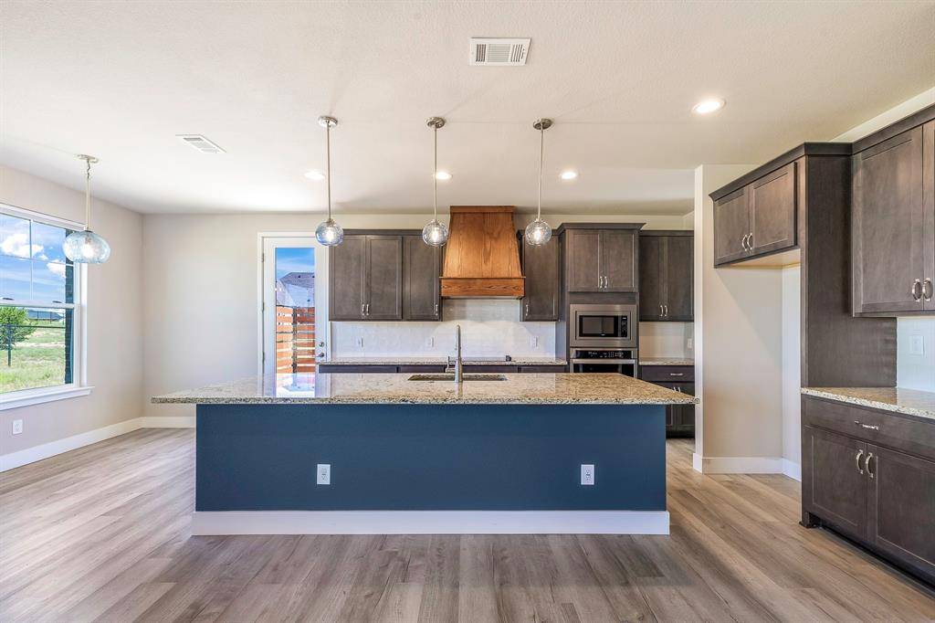 Weatherford, TX 76088,220 Jupiter Trail