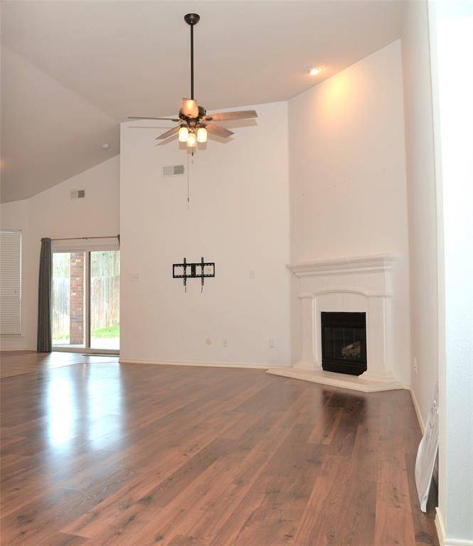 Fort Worth, TX 76244,12717 Old Macgregor Lane