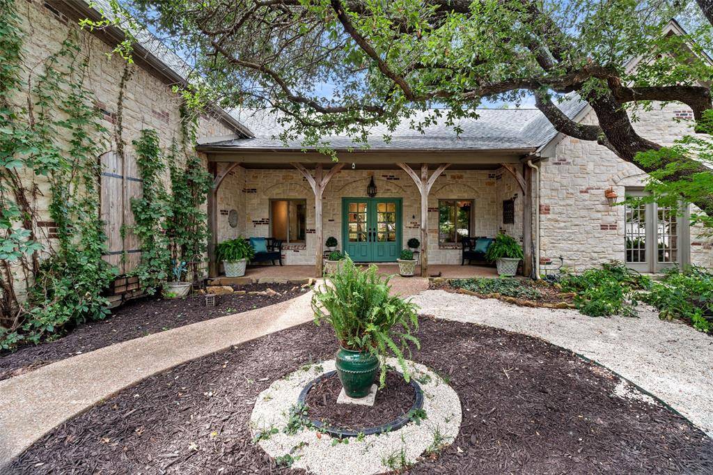 Granbury, TX 76049,9808 Ravenswood Road