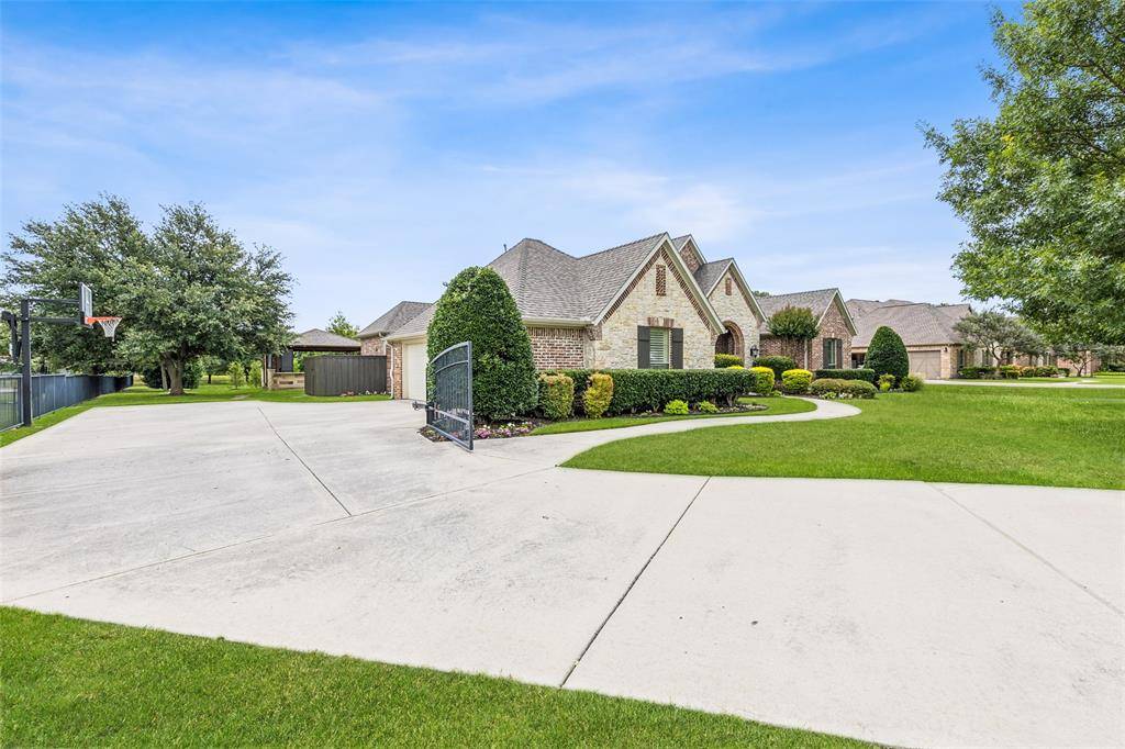 Prosper, TX 75078,1910 Blue Forest Drive