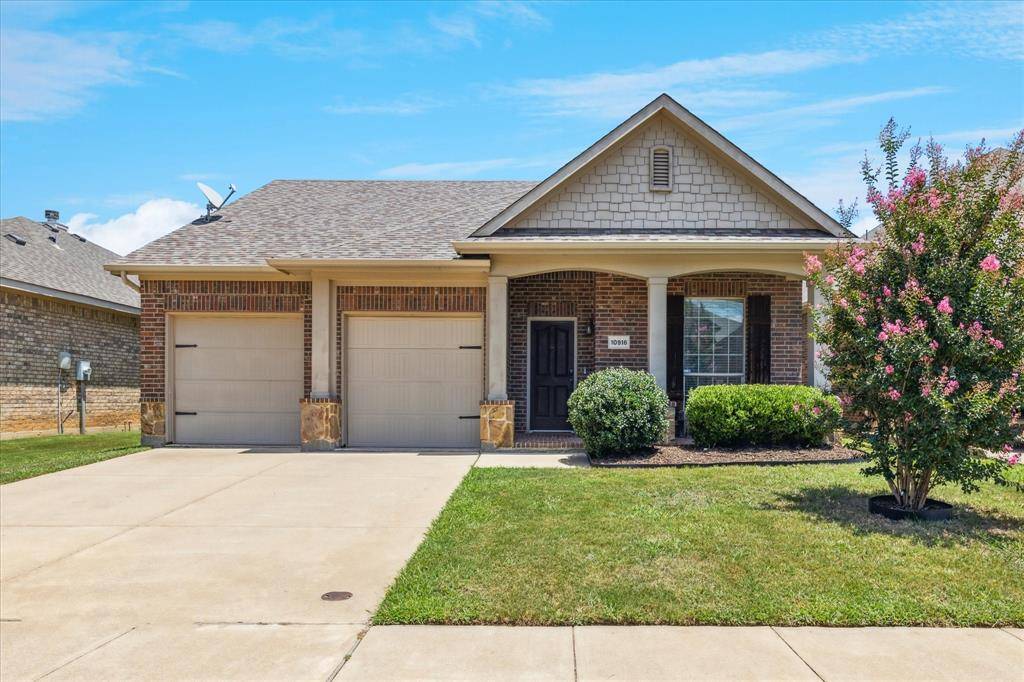 Fort Worth, TX 76052,10916 Braemoor Drive