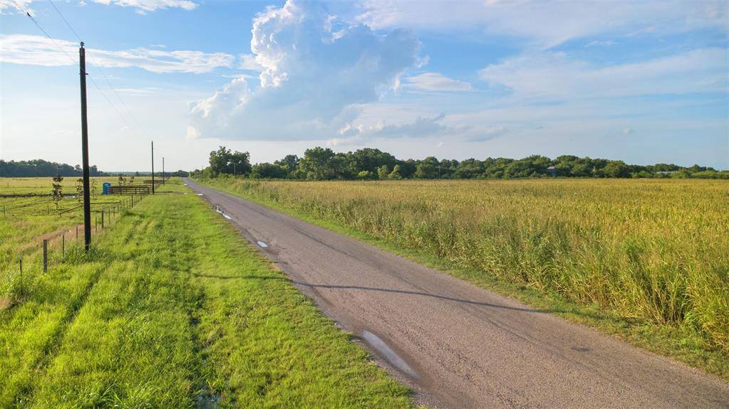 Ennis, TX 75119,310 Sandswitch Road