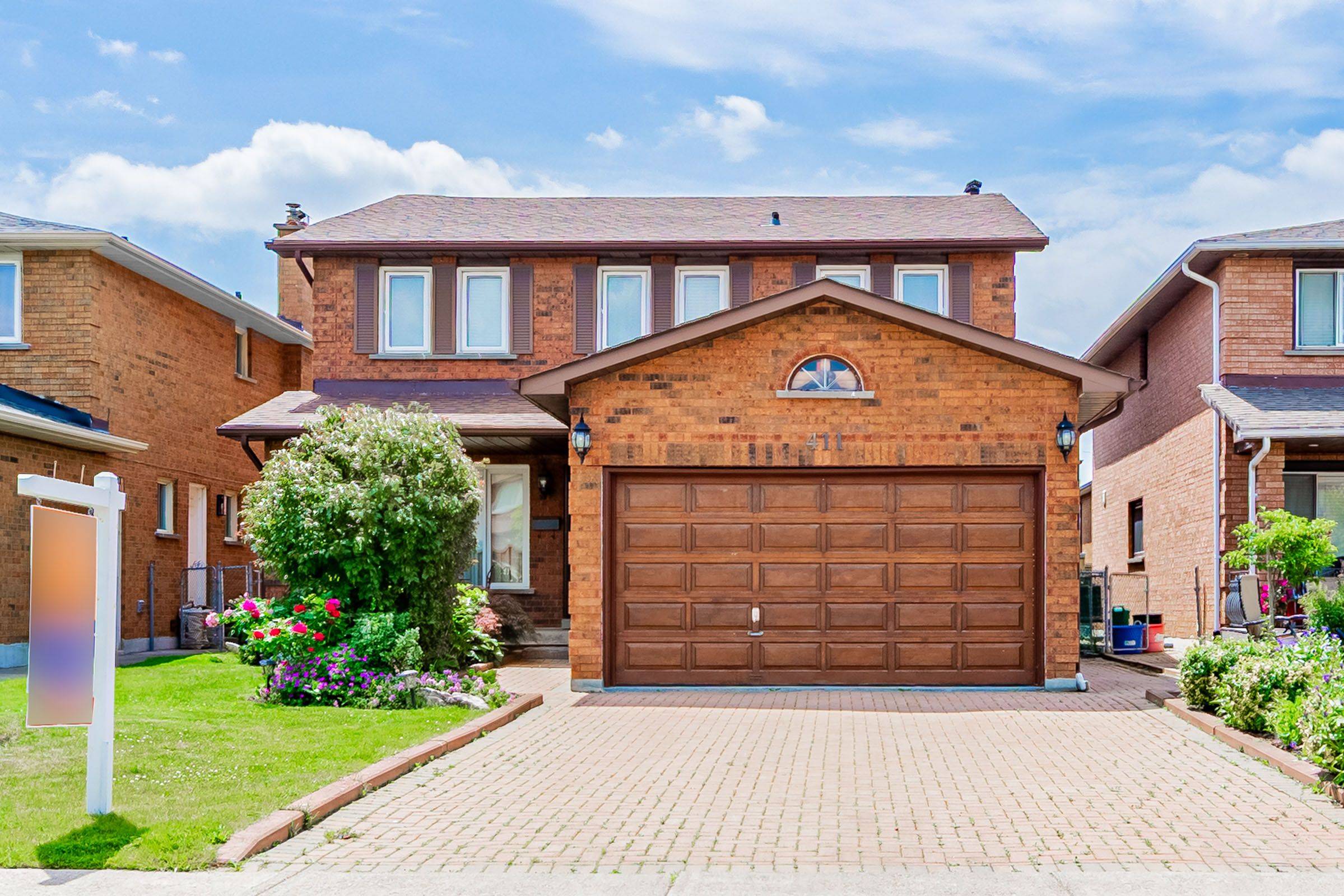 Vaughan, ON L4L 6M9,411 Forest DR