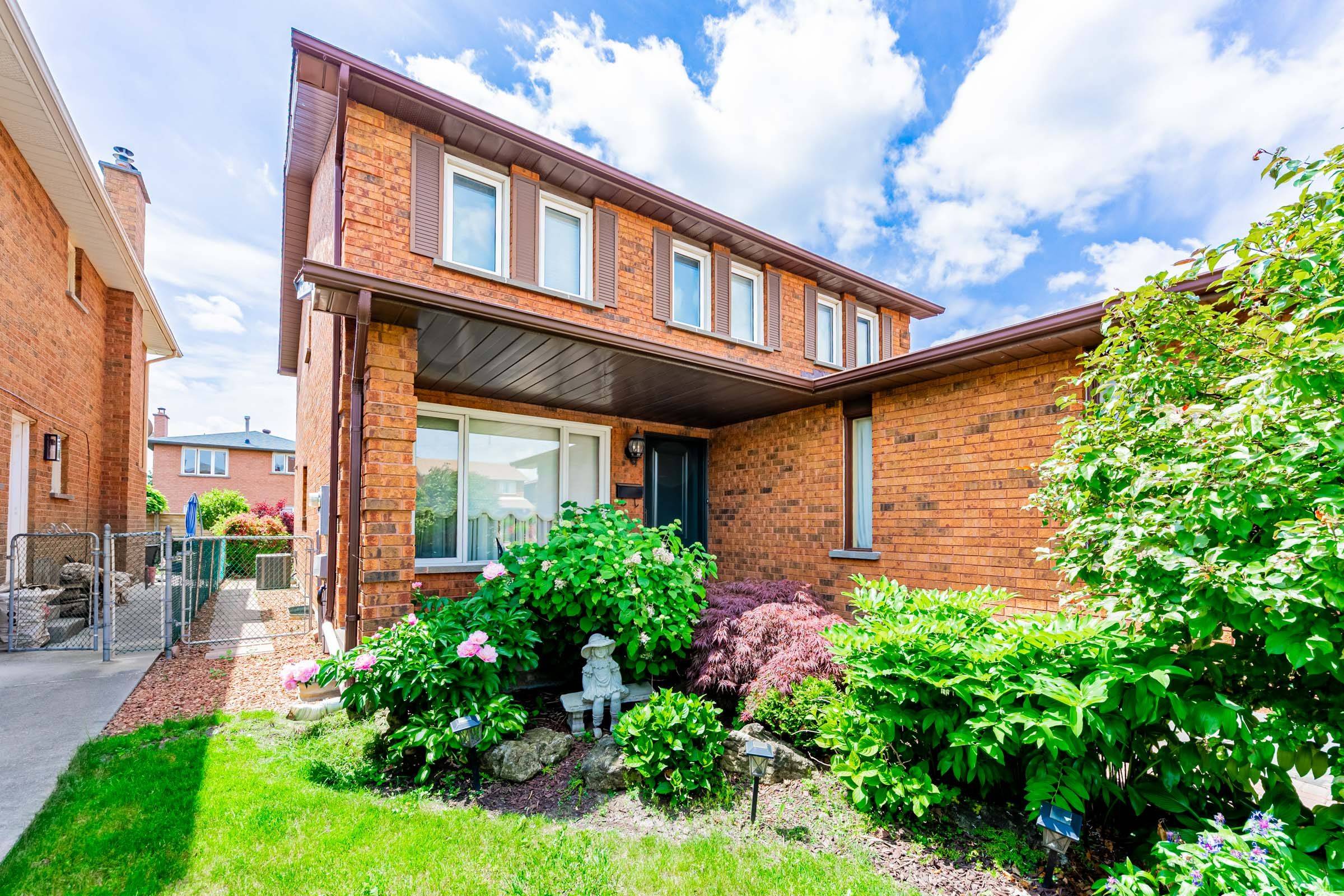 Vaughan, ON L4L 6M9,411 Forest DR