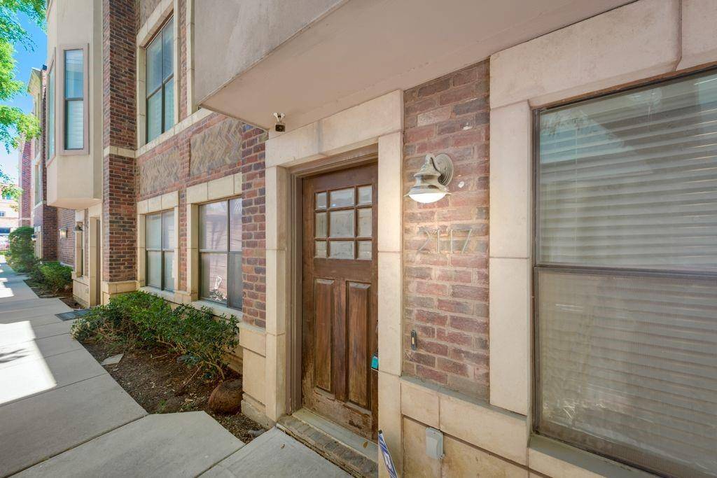 Dallas, TX 75201,2117 Albany Street