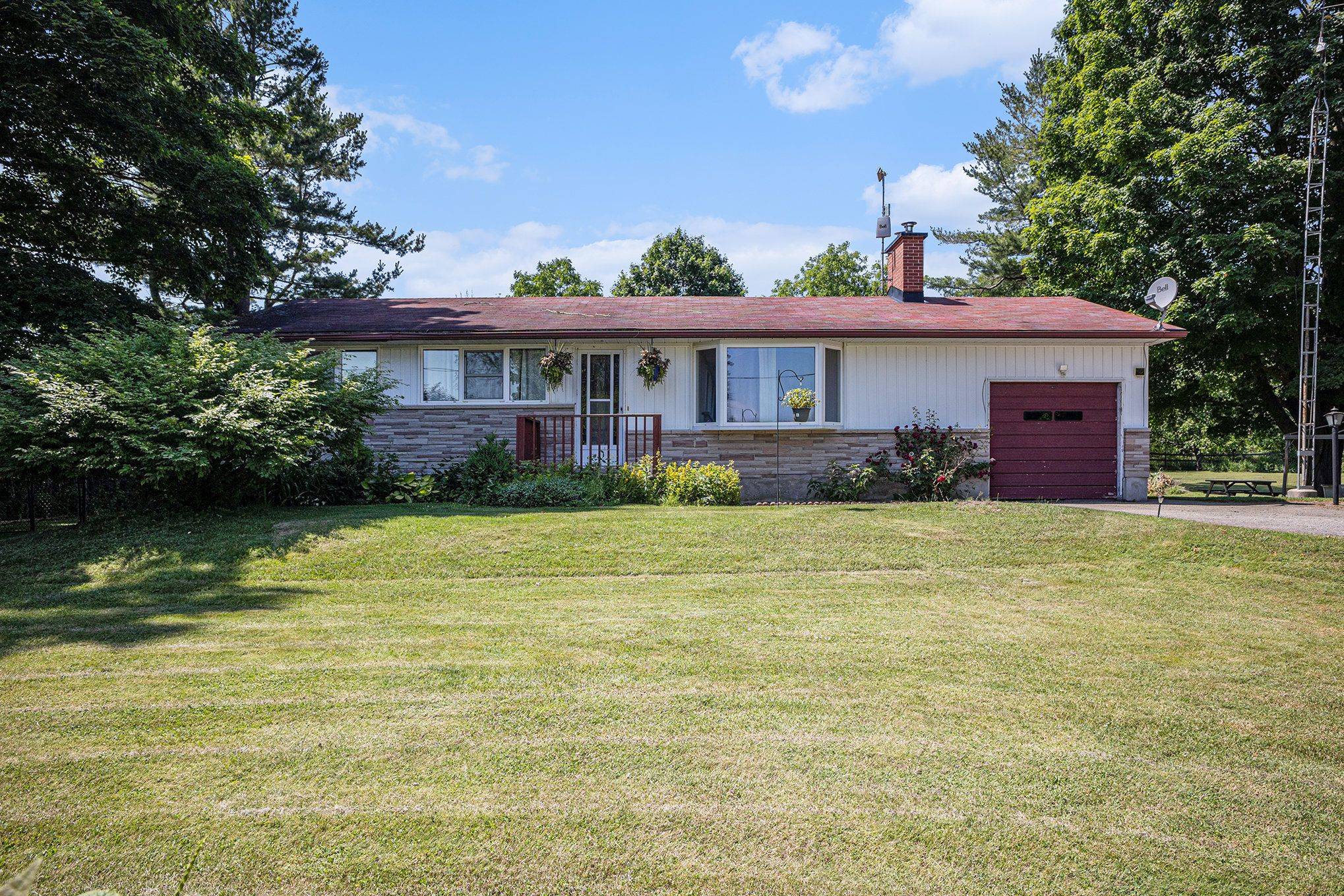 Augusta, ON K0E 1T0,3504 County Road 26 RD