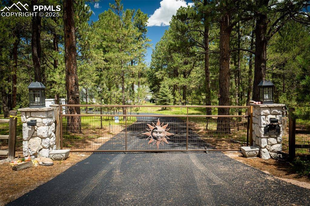 Colorado Springs, CO 80908,8360 Wranglers WAY