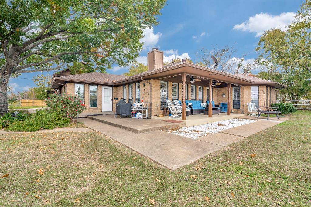 Forney, TX 75126,339 W Trinity Street