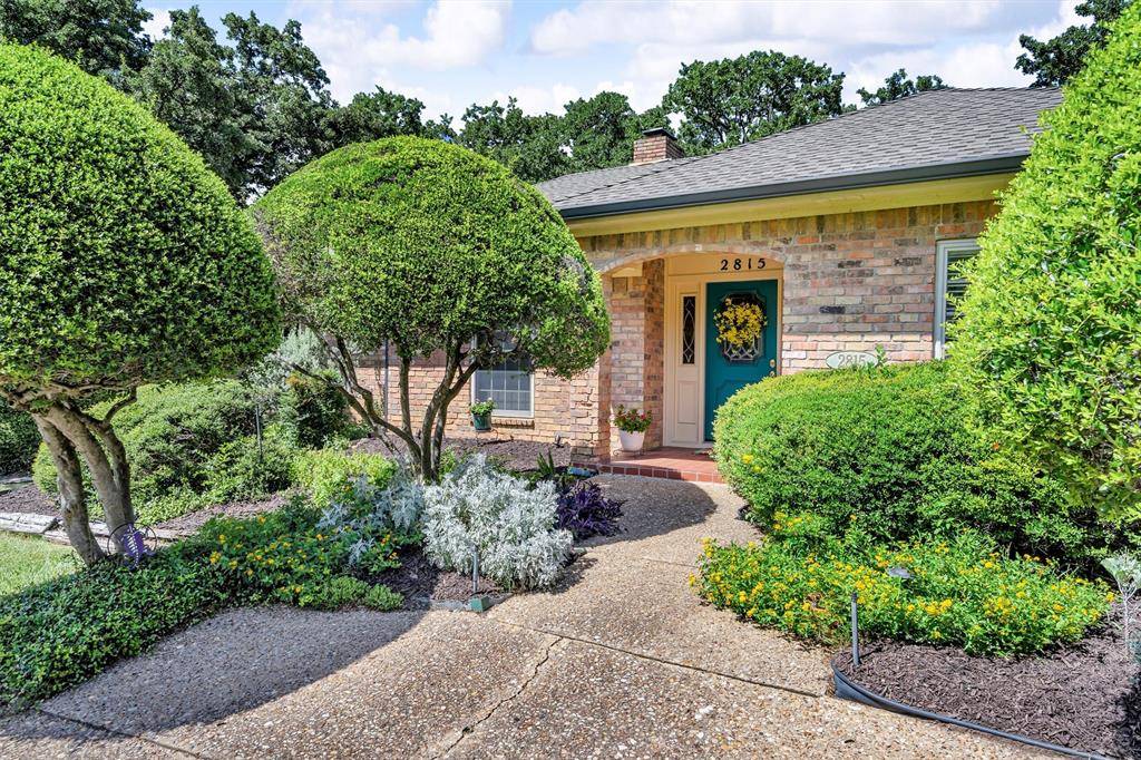 Dalworthington Gardens, TX 76016,2815 Whisperwood Trail