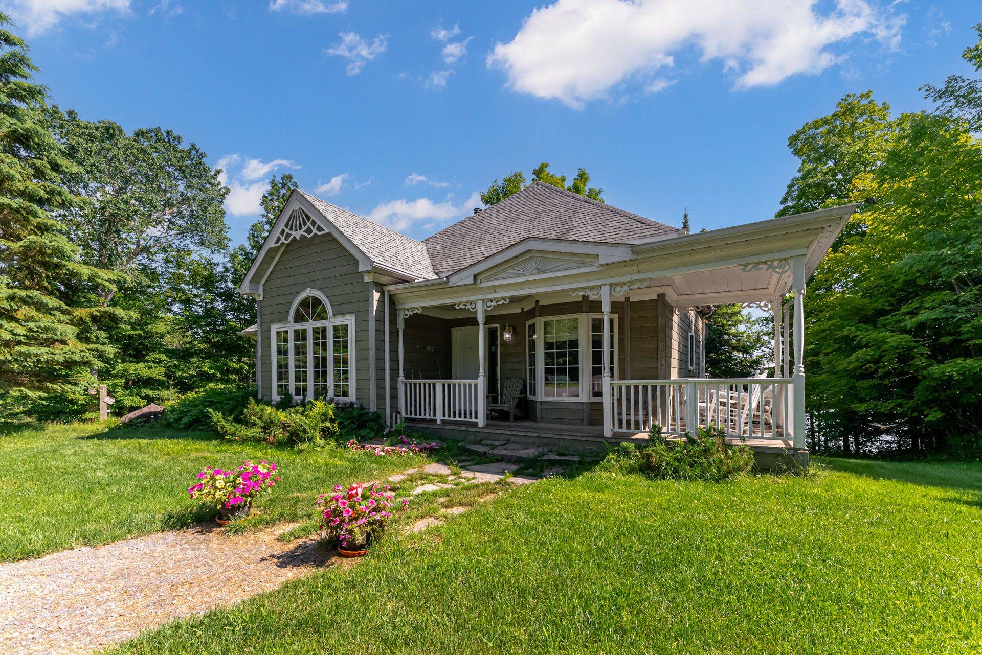 Mckellar, ON P2A 0B4,37 Lizzies LN