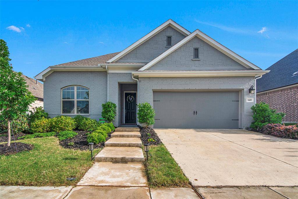 Van Alstyne, TX 75495,1609 Cotton Road