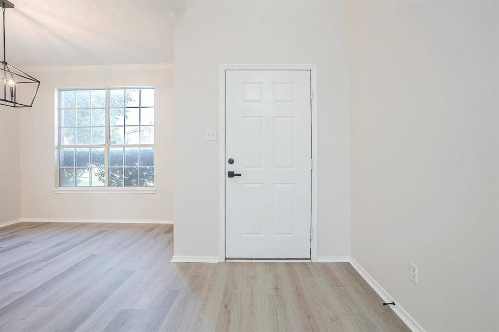 Grand Prairie, TX 75052,2908 Blacksmith Court