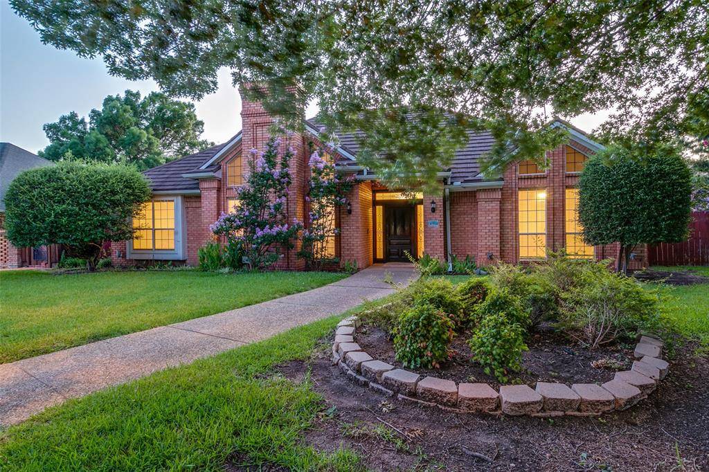 Dallas, TX 75252,7107 Debbe Drive