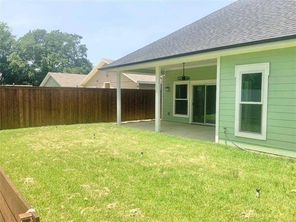 Dallas, TX 75212,1812 Muncie Avenue