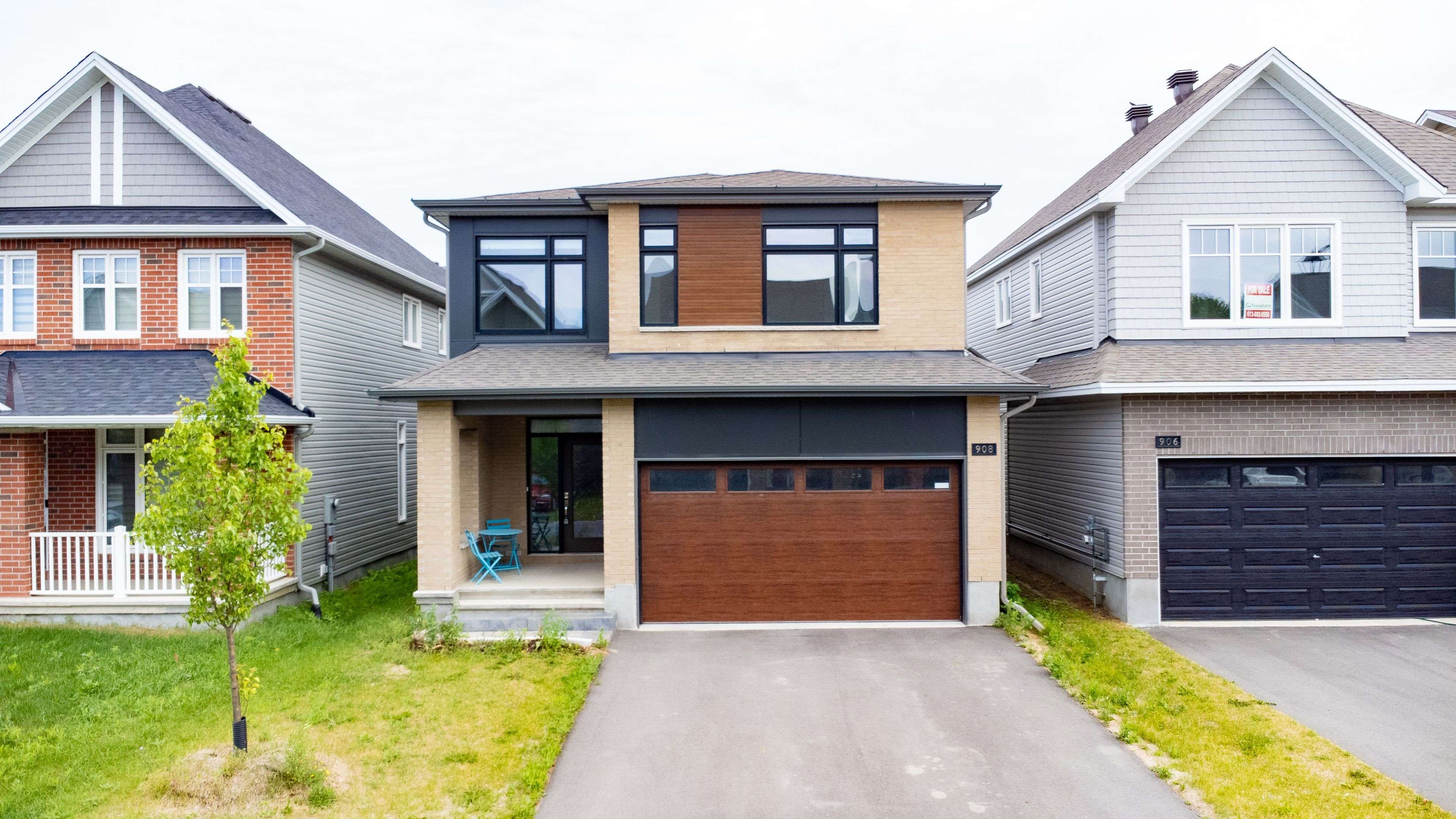 Barrhaven, ON K2J 7A3,908 Echinacea ROW