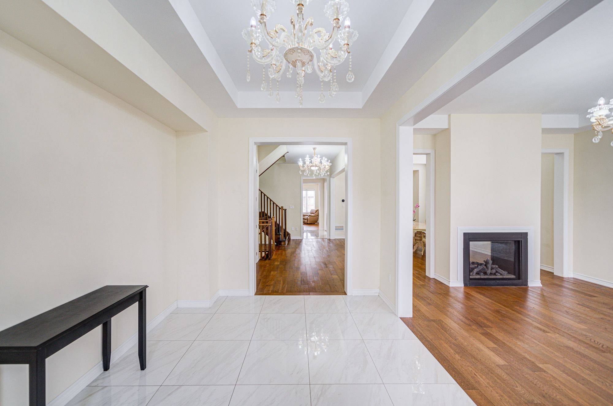 Newmarket, ON L3Y 0C7,38 Brown CT