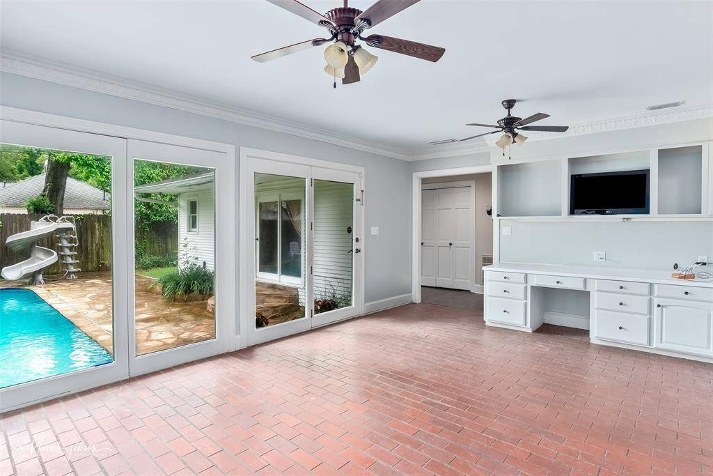 Shreveport, LA 71104,517 Ratcliff Street