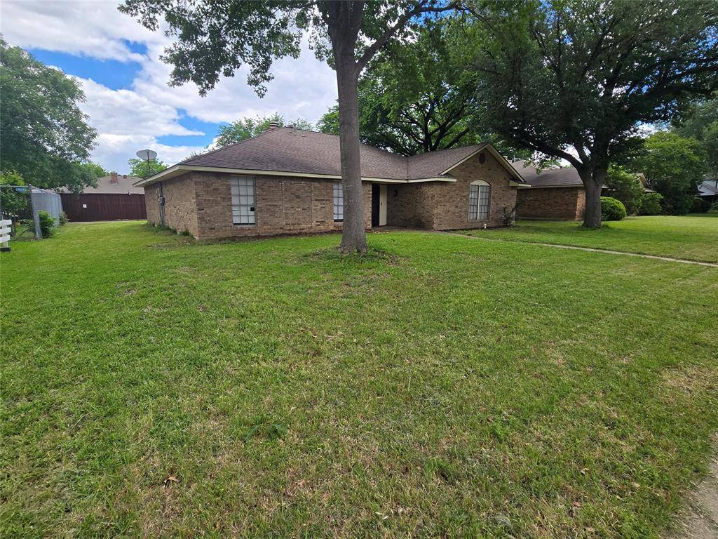Lancaster, TX 75146,925 Shell Lane