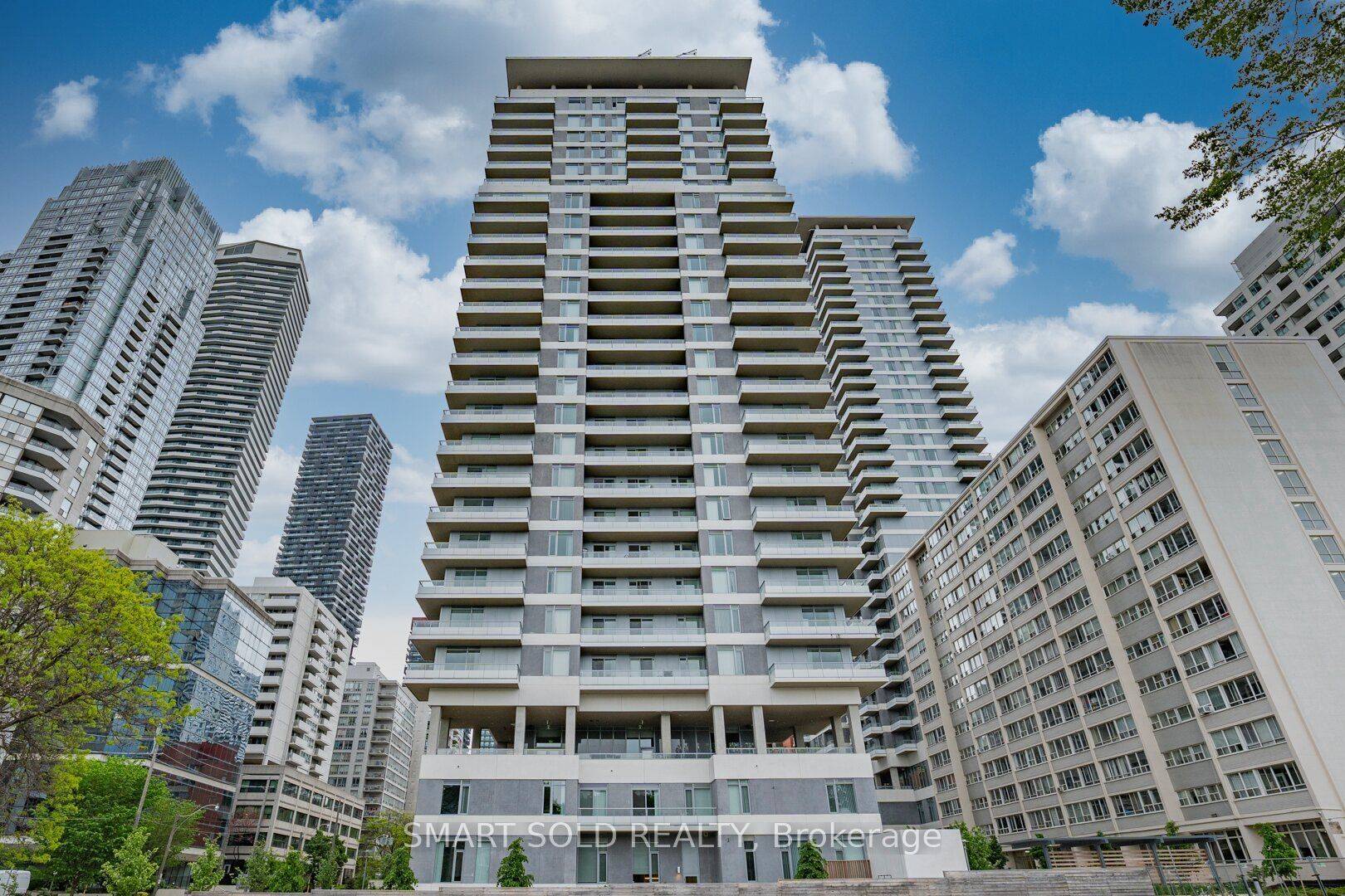 Toronto C10, ON M4S 0E3,25 Holly ST #2003