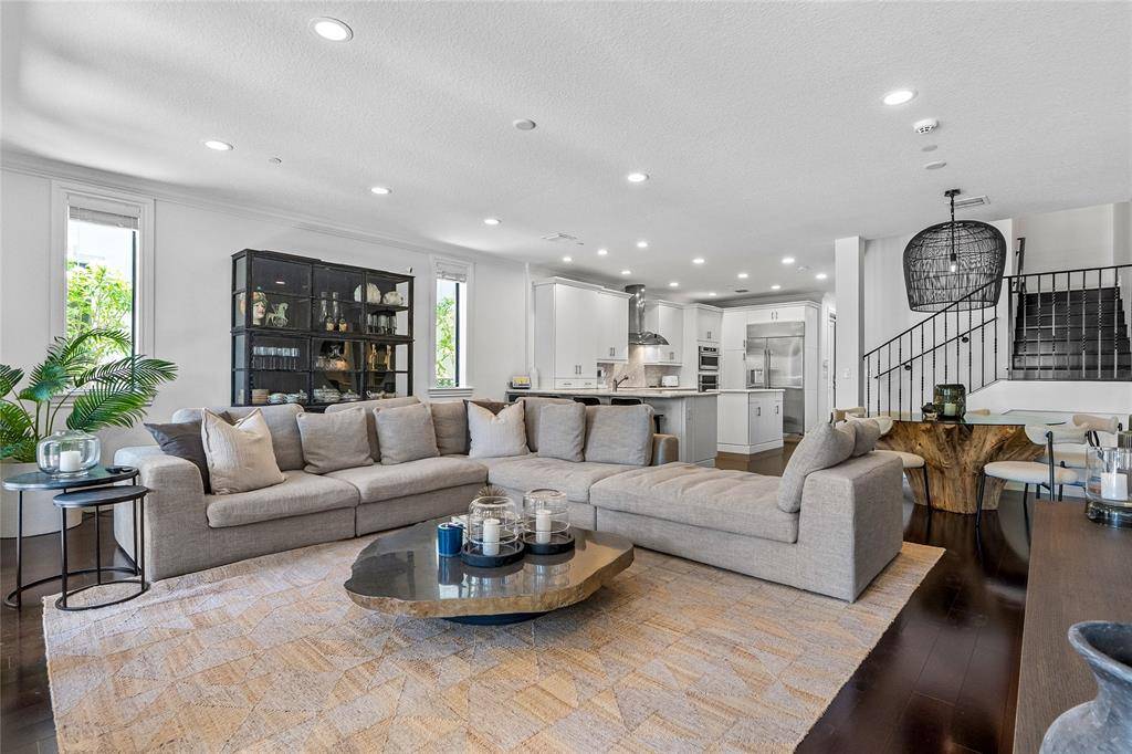 Fort Lauderdale, FL 33301,101 Isle Of Venice Dr #101