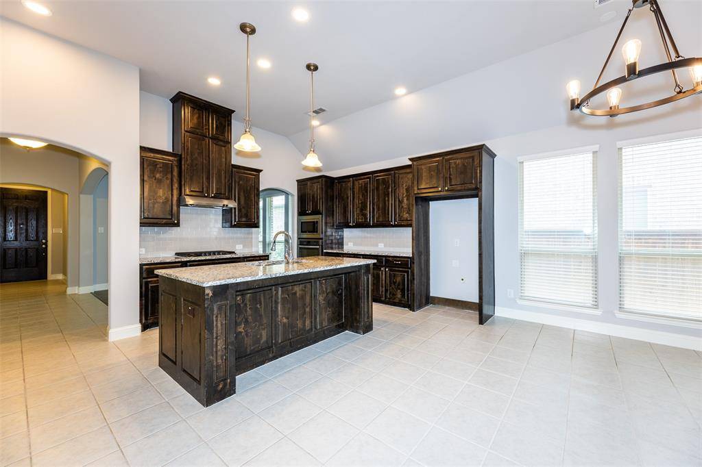 Prosper, TX 75078,16012 High Line Drive