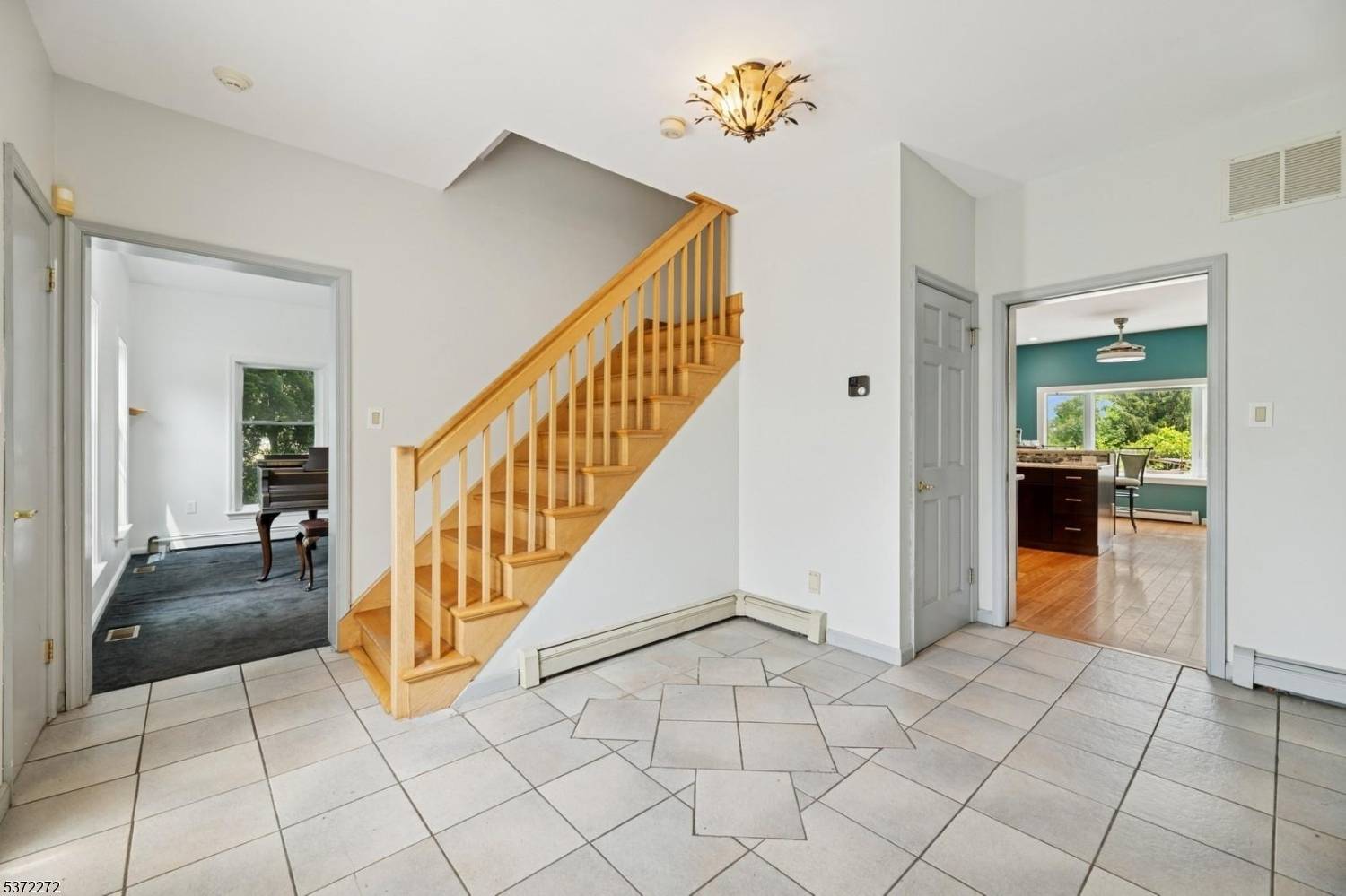 South Brunswick Twp., NJ 08810,428 Ridge Rd